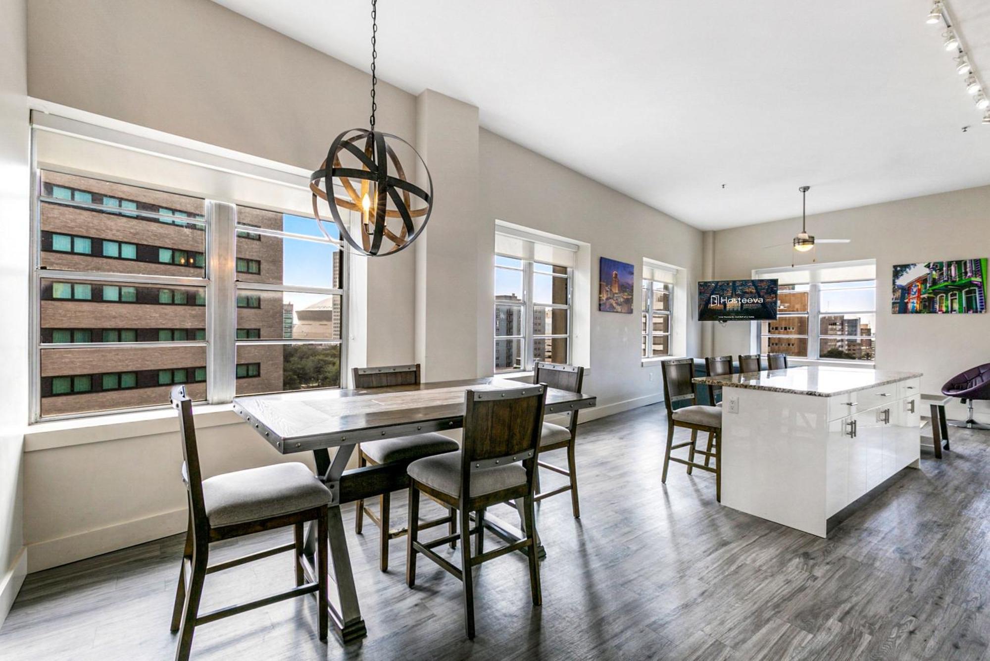 2 Bedroom Elegant Condos In Downtown 뉴올리언스 외부 사진